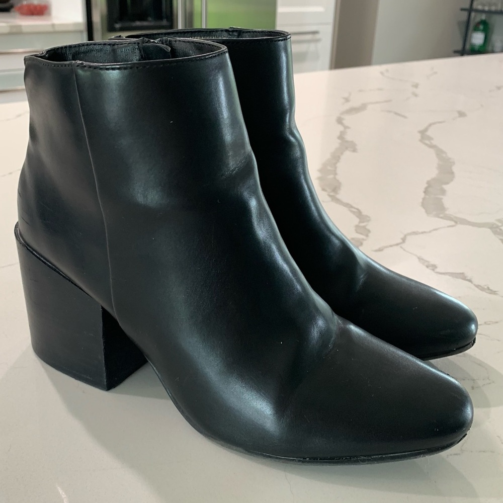 Madden Black Boots, Size 9